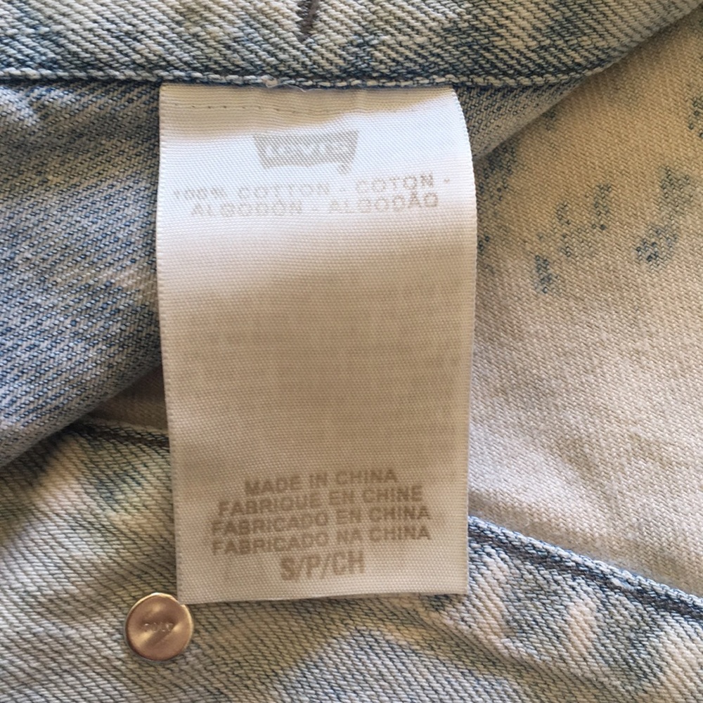 Levi’s Jean Jacket - image 7